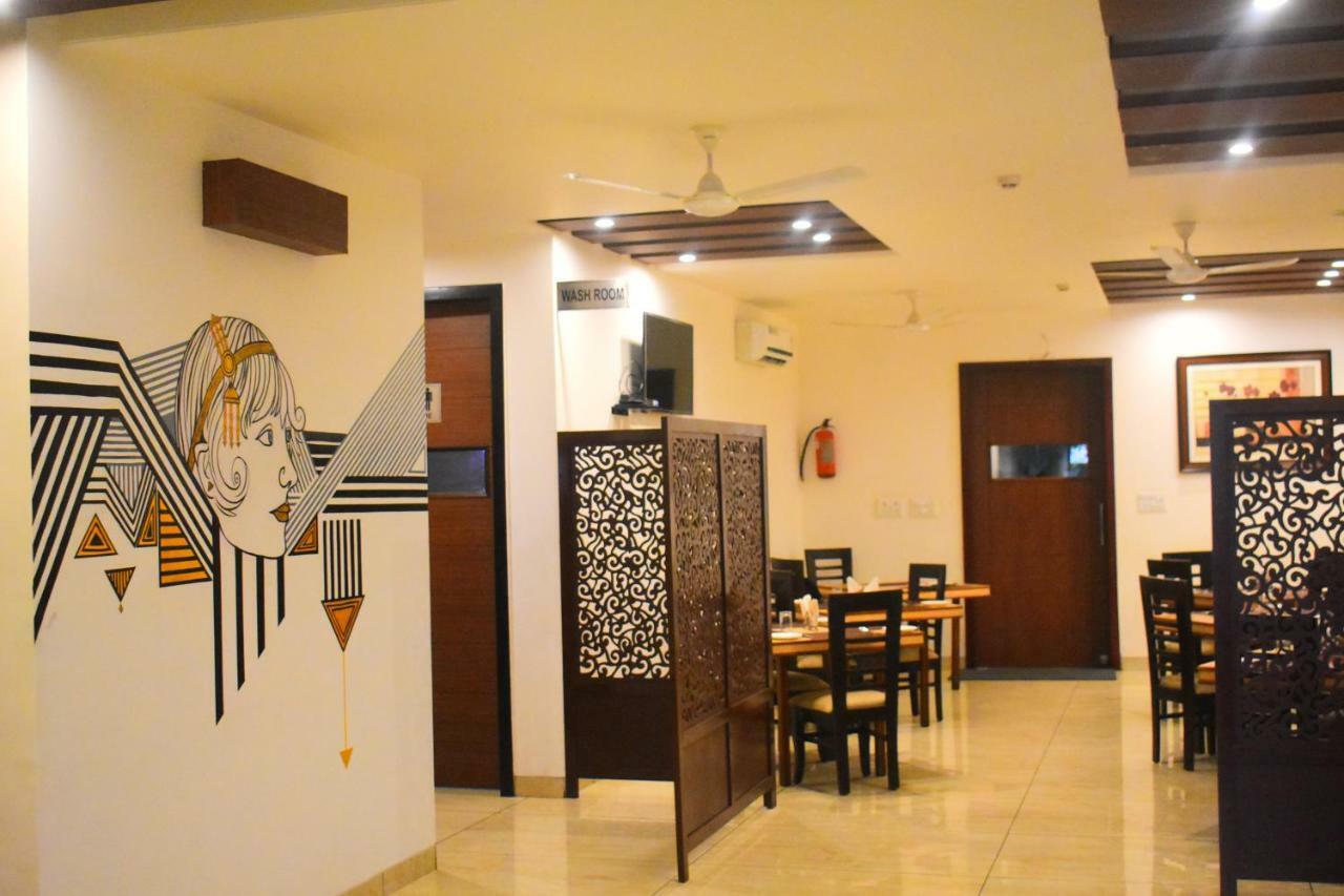 Clarks Collection Jaipur Hotel Exterior photo